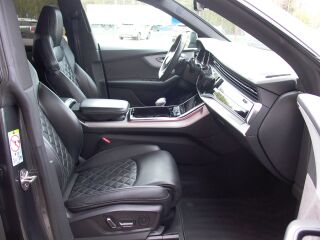 Audi Q8 Quattro 50TDI S line 3.0 210kW