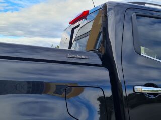 Mercedes-Benz X 250 2.3 140kW