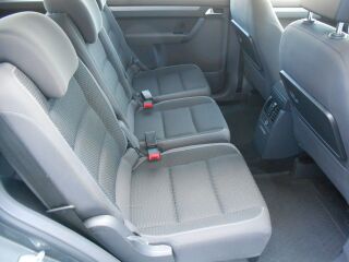 Volkswagen Touran Comfortline 1.6 TDI 77кВ