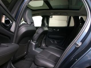 Volvo V60 AWD ULTRA DARK LUXURY XENIUM FULL 2.0 T8 Recharge Twin Engine Plug-In-Hybrid 335kW