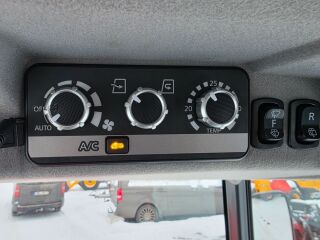 Kubota L2-552 HST 2.4 41kW