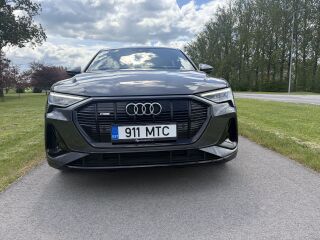 Audi e-tron Sportback 55 2XS-Line 300KW 158kW