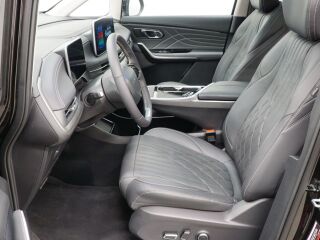 Maxus Mifa 9 90kWh aku 183kW