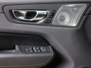 Volvo XC60 XC60 INSCRIPTION RECHARGE LUXURY FULL 2.0 T8 Twin Engine Plug-In-Hybrid 288kW