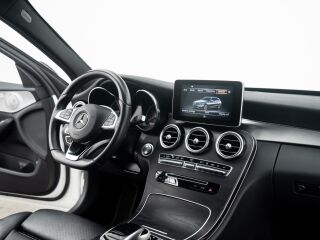 Mercedes-Benz C 350 e AMG PHEV 2.0 205кВ