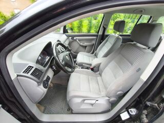 Volkswagen Touran ComfortLine 2.0 R4 TDi BKD 103kW