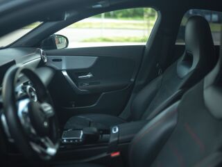 Mercedes-Benz CLA 250 AMG Line 1.3 118кВ