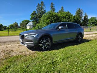 Volvo V90 Cross Country 2.0 173kW