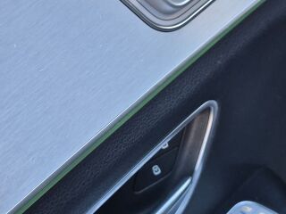 Mercedes-Benz GLE 300 AMG-Line 4MATIC 2.0 TDI 180кВ