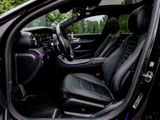 Mercedes-Benz E 220 AMG 2.0 143kW