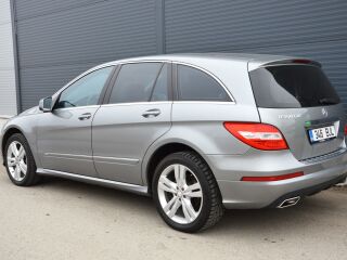 Mercedes-Benz R 350 3.0 195kW