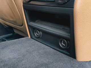 BMW 750 M-Sport 4.4 V8 330kW