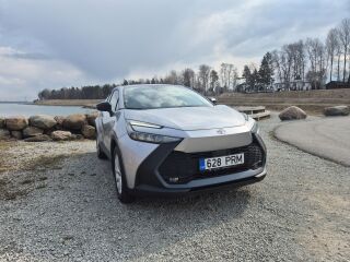 Toyota C-HR E-CVT STYLE PLUS 1.8 72kW