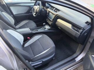 Toyota Avensis 1.8 108kW