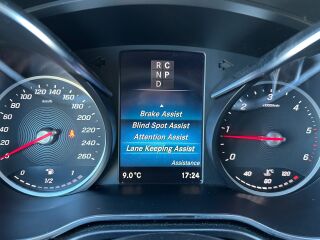 Mercedes-Benz V 300 d Avantgarde Extra Long 4-Matic 2.0 174kW