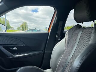 Peugeot 2008 GT 1.5 96kW