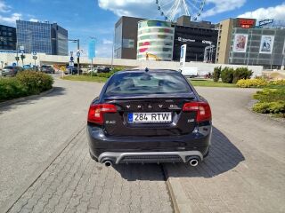 Volvo S60 R -Design 2.0 R4 100kW