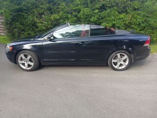 Volvo C70 Summum 2.4 132kW