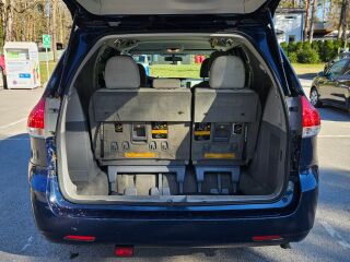 Toyota Sienna 3.5 197kW