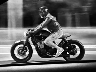 Yamaha XJ 650 Cafe Racer R4 66kW