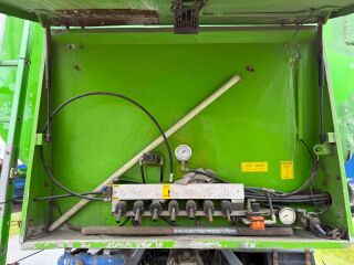 Scania 114 8x2
