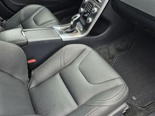Volvo V60 2.4 162kW