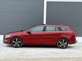 Volvo V60 Summum Facelift AWD 2.4 D6 158кВ