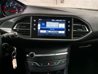 Peugeot 308 2.0 110kW