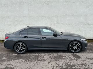 BMW 320 d xDrive M-Paket Shadow-Line 2.0 140kW