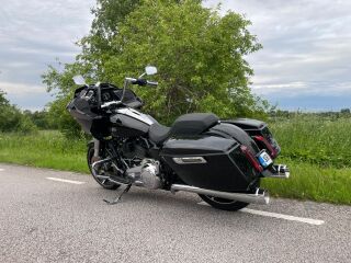 Harley-Davidson Road Glide FLTRX M8 117 V2 80kW