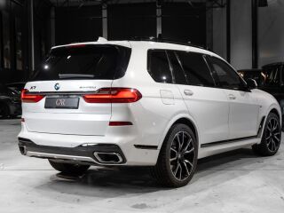 BMW X7 xDrive30D 3.0 195kW