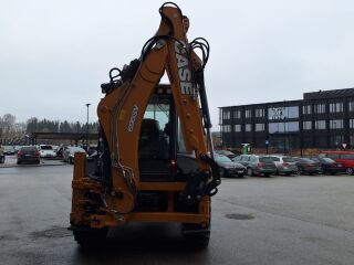 Case 695SV inline 3.6 82kW