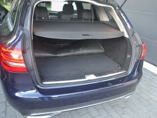 Mercedes-Benz C 200 9G tronic facelift 2 ekraani Led-esituled 2.0 110kW