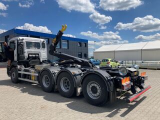 MAN TGS 35.470 8x4-4 BL D2676 LFAI 346kW