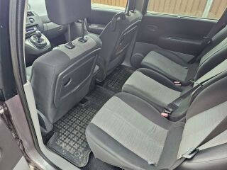 Renault Grand Scenic 1.5 78кВ