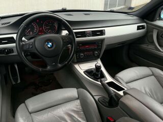 BMW 330 M-Pakett 3.0 170kW