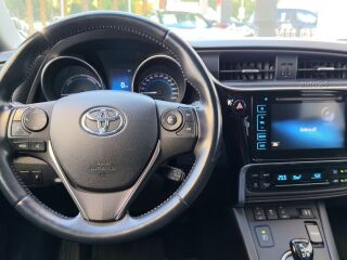 Toyota Auris Active 73kW