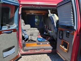Ford Econoline 5.8 149kW