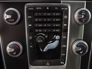 Volvo V60 D4 R-DESIGN EDITION 2.0 140kW