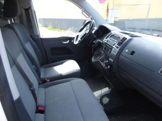 Volkswagen Caravelle LONG 2.0 103kW