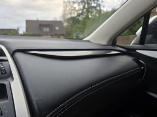 Lexus NX 300h 2.5 114кВ