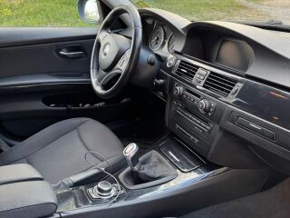 BMW 318 2.0 105kW