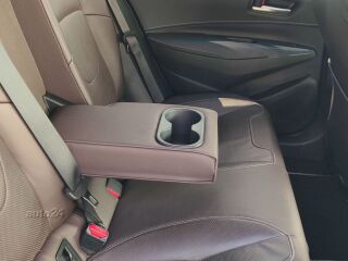 Toyota Corolla Luxury Plus 72kW