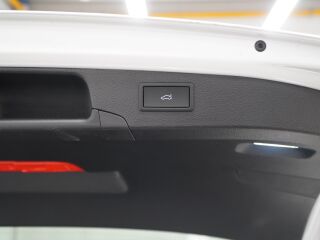 Volkswagen Passat R-line PHEV 1.5 130kW