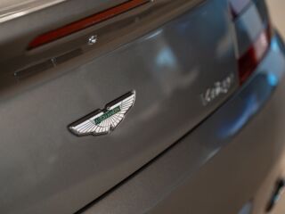 Aston Martin V8 Vantage 4.3 V8 283kW