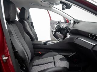 Peugeot 3008 Allure PureTech 130 1.2 96кВ