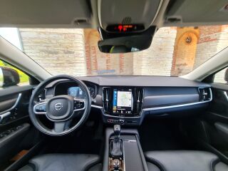 Volvo V90 Cross Country 2.0 140kW