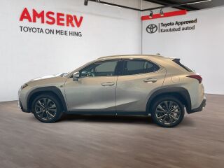 Lexus UX 300h F Sport Design 2.0 112kW