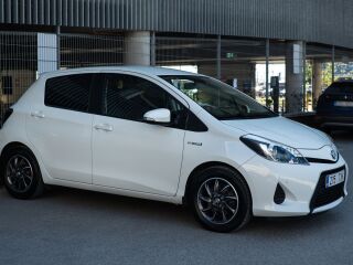 Toyota Yaris Hybrid 1.5 74kW