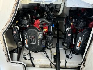 Four Winns VISTA 318 2 Volvo V8 450kW
